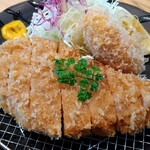 呑めるとんかつ屋 林家 - 