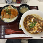 Maharo Dainingu - 麻婆おぼろ豆腐ラーメン　和風たれかつ丼　大盛