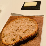 カンテサンス - このパンが上手い