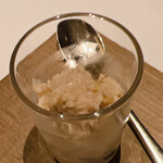 カンテサンス - デザート、一種目。熟成栗のシャーベットです