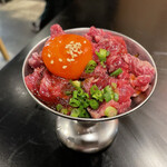 Kuroge Wagyu Utabehoudai Yakiniku Kekkyoku Tare - 