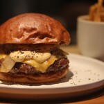 Wagyu cheeseburger (Japanese black beef) single (comes with fries)