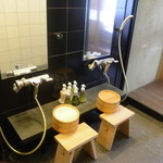 仙郷樓 奥の樹々 - シャワーは室内