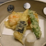 仙郷樓 奥の樹々 - 揚げ物