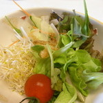 仙郷樓 奥の樹々 - 