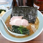 Musashiya - ラーメン並650円　ライス