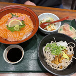 天風 - サーモン丼定食♪