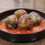 トリワイン ＰＩＫＯＳＨＨＨＵ - 菜の花と鶏のじゃがぼーる