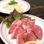 Shichirin Yakiniku Sumiya - 名物　塩サガリ　　塩ホルモン