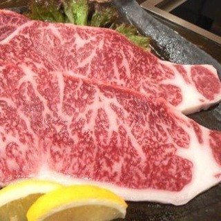 特上ロースレギュラー…3,000円