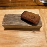 HAGI - フィナンシェ