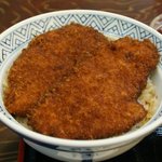 佐佳枝亭 - カツ丼のアップ
