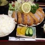 三浦屋 - 上ロースカツ定食  １１００円