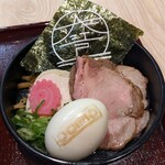 大江戸フードホール - 江戸前淡麗「極」醤油拉麺