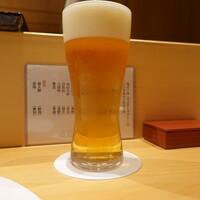 鮨 いし黒 - 最初はビール