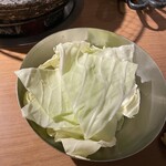 Sumibiyakiniku Yasakai - 焼き野菜（キャベツ）