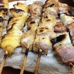 佐野屋 - 1本80円からの串焼で、味はそれほどでもないのが正直な感想ですが、次はタレを食べてみたい