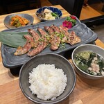 Wagyuu Ryouriban - 和牛本来の脂の旨みを楽しめる！和牛上カルビ定食