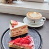 SUMI BAKE SHOP - 料理写真:■いちごのショートケーキ
■いちごのタルト
■カフェラテ