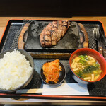 感動の肉と米 - 