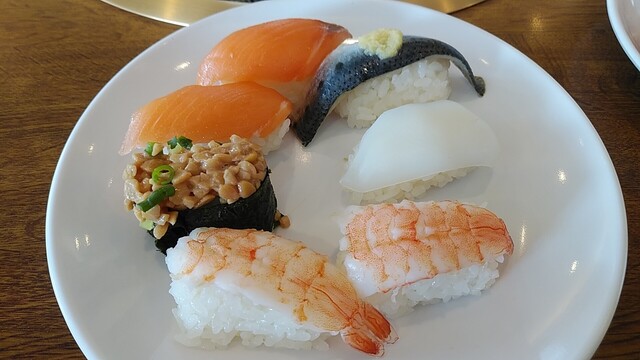 すたみな太郎PREMIUM BUFFET 盛岡インター店（【旧店名】すたみな太郎） - 大釜（ビュッフェ）の写真