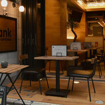 Cafe & Bar Dank - 