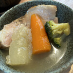 ナカガミ食堂 - テツナベ豚バラ野菜煮込み定食