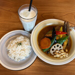 Rojiura Curry SAMURAI. - チキンと野菜