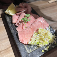 炭火焼肉寅二郎 - 