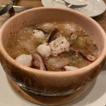 オレンジ - 名物のガーリックオイル煮