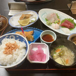ゆり - お魚定食(1,680円)