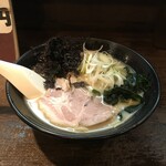 マスターピース - わさびとんこつラーメン