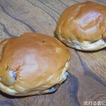 ぷちーる - 料理写真:ぶどうパン