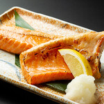 Grilled Salmon Halas