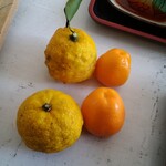 まるよし食堂 - 柚子と金柑いただきました。