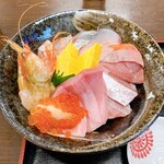 魚善の二階 - 魚善特選海鮮丼1500円