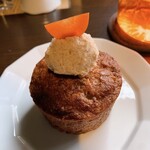 サルトリイバラ喫茶室 - 有機にんじんケーキ