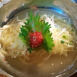 じゅうじゅう - 梅しそ冷麺ハーフ￥562税込み(R1.7.8撮影)