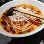 上海華龍 - 【2023.2.3(金)】本日の日替わり①(四川風もやしラーメン&半チャーハン)900円の四川風もやしラーメン