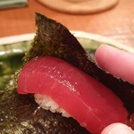 ともえ寿司 - 鮪の海苔巻き