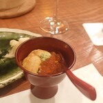 ともえ寿司 - 紫雲丹とイクラの小丼