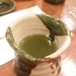 ともえ寿司 - お茶