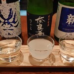 ともえ寿司 - 日本酒飲み比べ（新・奈良萬・百十郎）