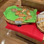 ベーカーシェフ - 販売しているパン