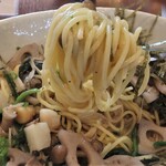 パスタキッチン　ドラーゴ - 小柱ときのこのバターしょうゆ