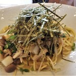 パスタキッチン　ドラーゴ - 小柱ときのこのバターしょうゆ