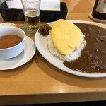 ルー・ド・メール - 黒毛ビーフカレーとトッピング