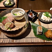 ダイナミックキッチン＆バー 燦 大阪店 - 