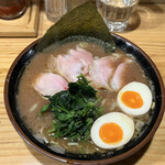 秋葉原ラーメン わいず - たまごラーメン¥970