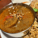 DEVIL CURRY - 